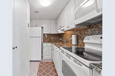 2760 S Ocean Boulevard #313, Palm Beach, FL 33480 - Photo 12