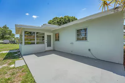 302 W Arbor Avenue, Port Saint Lucie, FL 34952 - Photo 22
