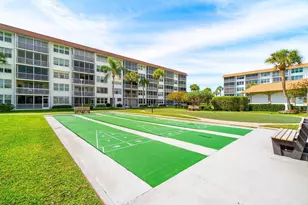 931 Gardenia Dr, Delray Beach, FL 33483 - Photo 42