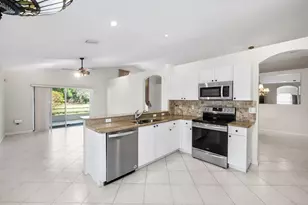 7569 Las Cruces Ct, Boynton Beach, FL 33437 - Photo 10