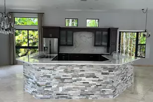 20077 Palm Island Dr, Boca Raton, FL 33498 - Photo 8