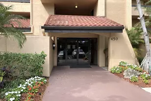 450 Egret Cir, Delray Beach, FL 33444 - Photo 2