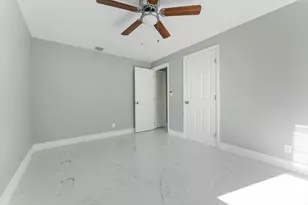 157 NE 6th Ct, Deerfield Beach, FL 33441 - Photo 12