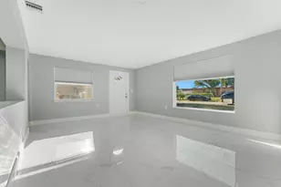 157 NE 6th Ct, Deerfield Beach, FL 33441 - Photo 6