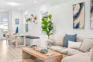 10724 SW Gloriana St, Port Saint Lucie, FL 34987 - Photo 12