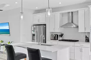 10724 SW Gloriana St, Port Saint Lucie, FL 34987 - Photo 8