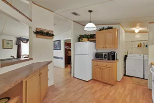 164 S Elm St, Fellsmere, FL 32948 - Photo 12