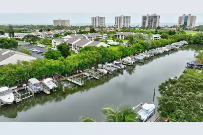 209 River Walk, Hutchinson Island, FL 34949 - Photo 4