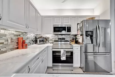 209 River Walk, Hutchinson Island, FL 34949 - Photo 16