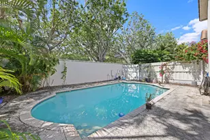 2502 NW 66th Dr, Boca Raton, FL 33496 - Photo 2