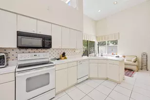 2502 NW 66th Dr, Boca Raton, FL 33496 - Photo 10