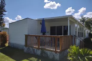 1 Montanzas Rd, Port Saint Lucie, FL 34952 - Photo 12