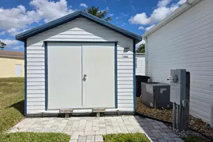 6469 Cypress Ln, Lantana, FL 33462 - Photo 6