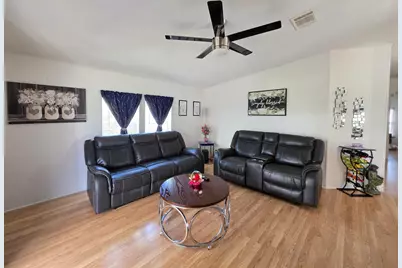6469 Cypress Lane, Lantana, FL 33462 - Photo 16