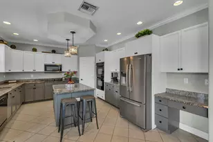 9895 Shepard Pl, Wellington, FL 33414 - Photo 16