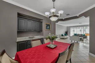 9895 Shepard Pl, Wellington, FL 33414 - Photo 12