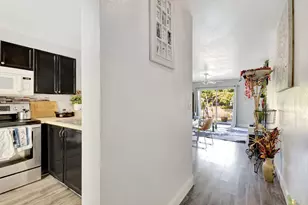 87 Pheasant Run Blvd, West Palm Beach, FL 33415 - Photo 8