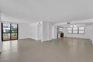 277 N Ocean Blvd, Boca Raton, FL 33432 - Photo 12