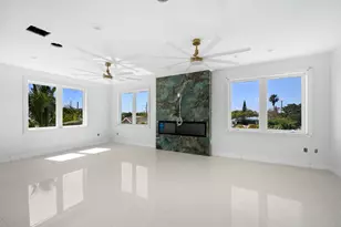 105 Desota St, Fort Pierce, FL 34949 - Photo 4