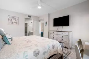 300 Uno Lago Dr, Juno Beach, FL 33408 - Photo 14