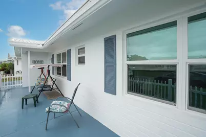 2105 Alfred Drive Drive SW, Boynton Beach, FL 33426 - Photo 2