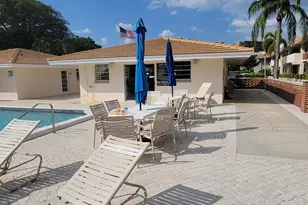 1340 NE 28th Ave, Pompano Beach, FL 33062 - Photo 14