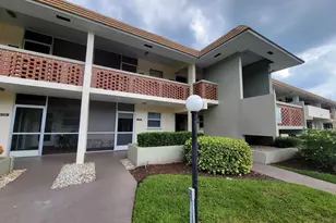 1340 NE 28th Ave, Pompano Beach, FL 33062 - Photo 4