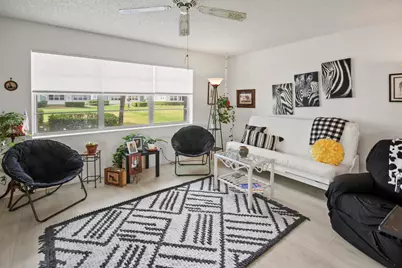 560 Horizons W #108, Boynton Beach, FL 33435 - Photo 4