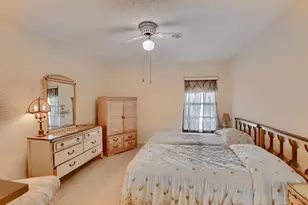 9244 Flynn Cir, Boca Raton, FL 33496 - Photo 14