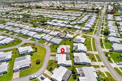 2198 SW 12th Avenue, Boynton Beach, FL 33426 - Photo 36