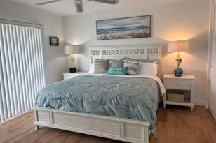 907 Marina Dr, North Palm Beach, FL 33408 - Photo 10