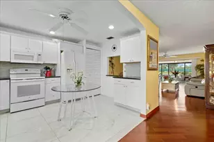 603 Laconia Cir, Lake Worth, FL 33467 - Photo 2