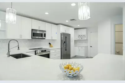 819 Windermere Way, Palm Beach Gardens, FL 33418 - Photo 8