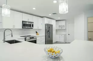 819 Windermere Way, Palm Beach Gardens, FL 33418 - Photo 8