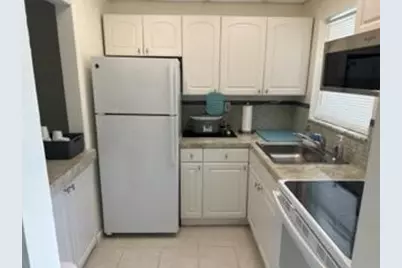 1117 Lake Terrace #105, Boynton Beach, FL 33426 - Photo 2