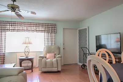 880 Horizons W #102, Boynton Beach, FL 33435 - Photo 14