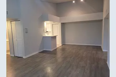 4197 N Haverhill Road #212, West Palm Beach, FL 33417 - Photo 2