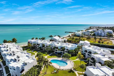 601 W Ocean Dr Drive #203a, Key Colony Beach, FL  - Photo 1