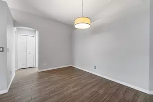 8045 SE Morningwood Pl, Hobe Sound, FL 33455 - Photo 12