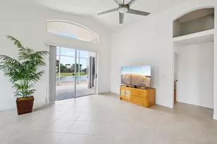 6377 N Westchester Club Dr N, Boynton Beach, FL 33437 - Photo 12
