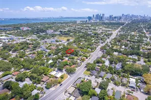 35 NE 59th St, Miami, FL 33137 - Photo 4