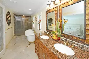 885 NE Mulberry Dr, Boca Raton, FL 33487 - Photo 16