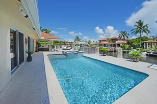 885 NE Mulberry Dr, Boca Raton, FL 33487 - Photo 22