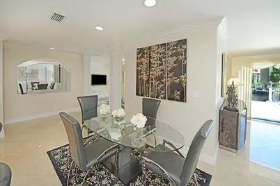 885 NE Mulberry Drive, Boca Raton, FL 33487 - Photo 8