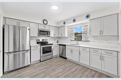 9975 Ligustrum Tree Way #B, Boynton Beach, FL 33436 - Photo 4