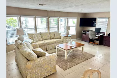 292 NW 53 Street, Deerfield Beach, FL 33064 - Photo 2