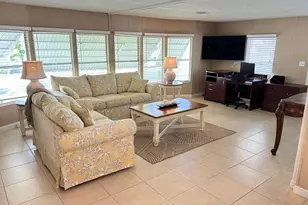 292 NW 53 St, Deerfield Beach, FL 33064 - Photo 10