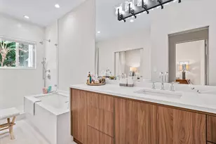 220 Atlantic Ave, Palm Beach, FL 33480 - Photo 18