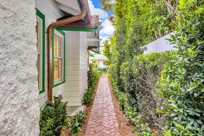 318 Australian Avenue, Palm Beach, FL 33480 - Photo 38