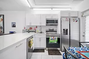 1101 NW 58th Terrace, Sunrise, FL 33313 - Photo 14